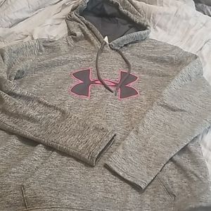 Womens large Under Armor sweatshirt